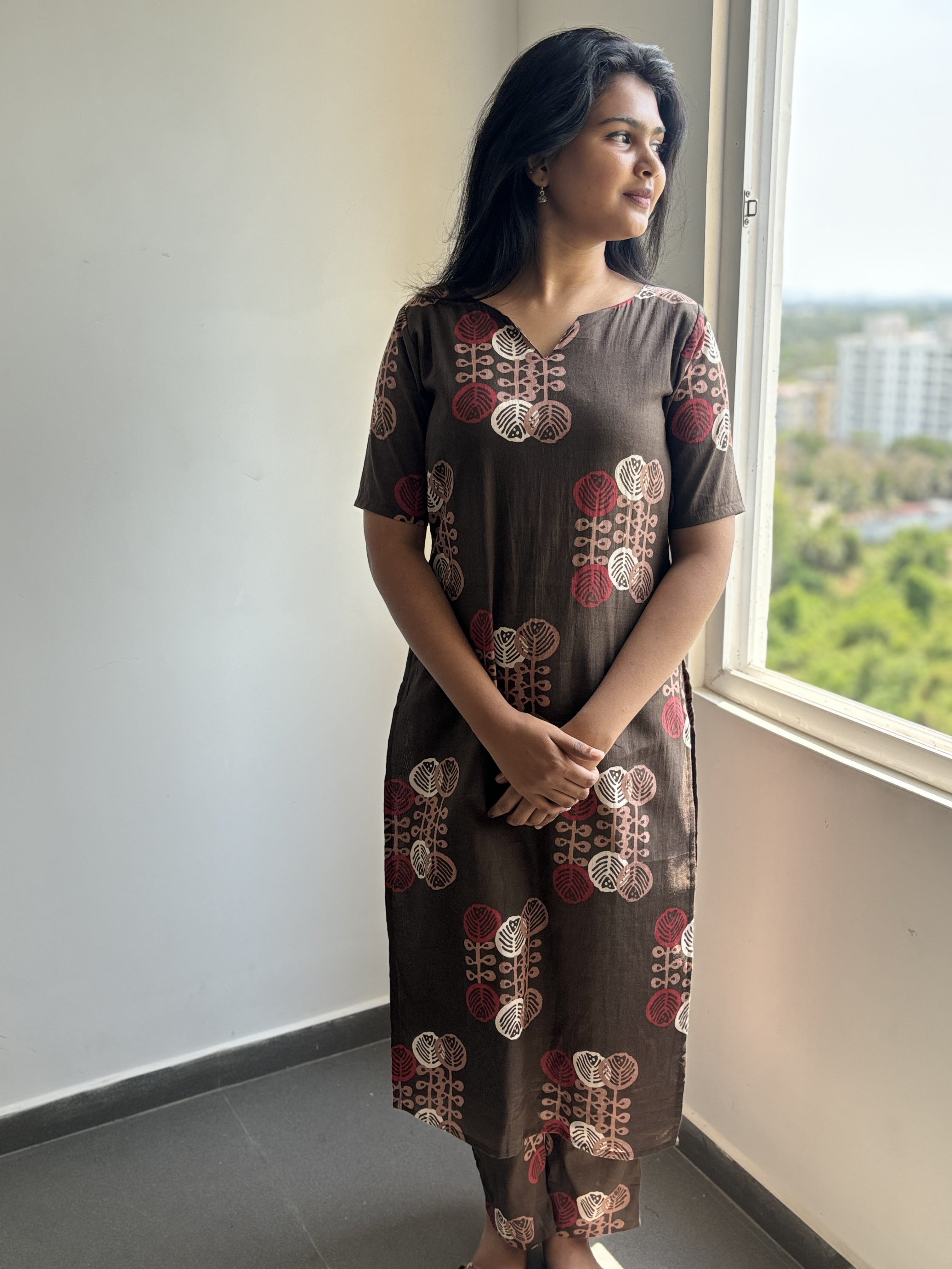 Oviya